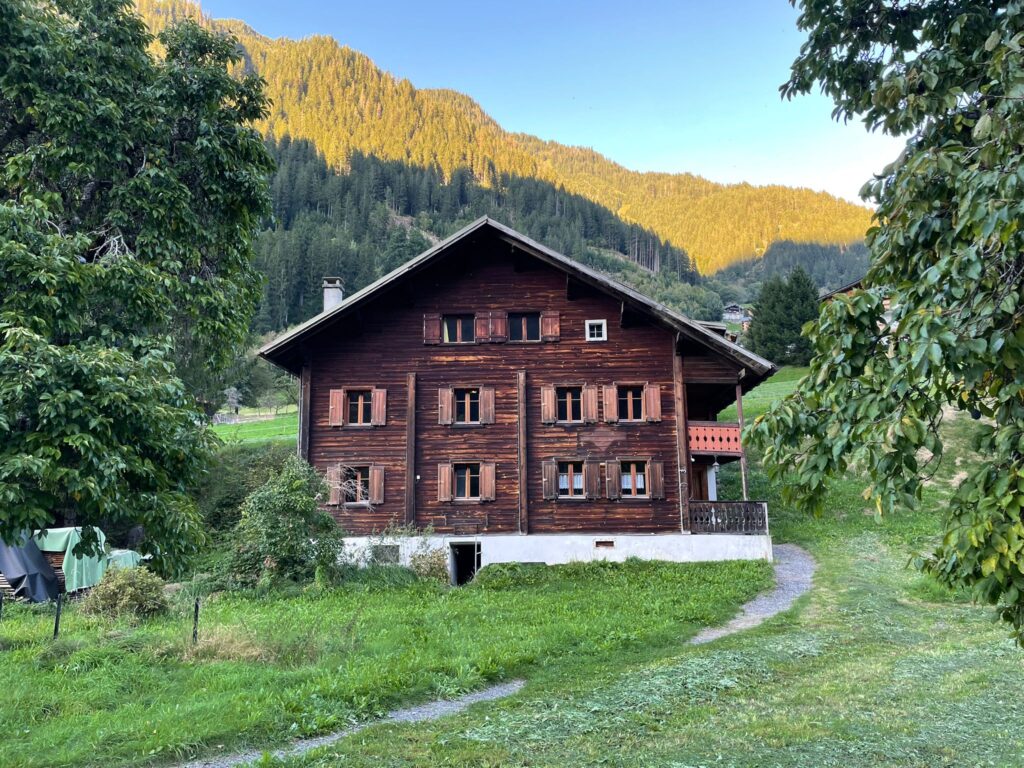 Die Markdorfer Hütte im Montafon im Sommer